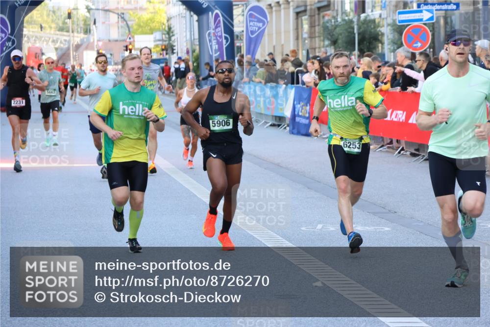 07.09.2025 - BARMER Alsterlauf Strokosch-Dieckow http://msf.ph/oto/8726270 07.09.2025 09:42:49 Ziel 2059, 2176, 3572, 3890, 4146, 4963, 5192, 8270, 8336 meine-sportfotos.de