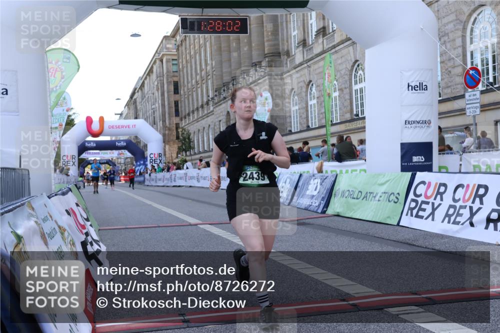 07.09.2025 - BARMER Alsterlauf Strokosch-Dieckow http://msf.ph/oto/8726272 07.09.2025 10:28:01 Ziel 2439, 5128 meine-sportfotos.de