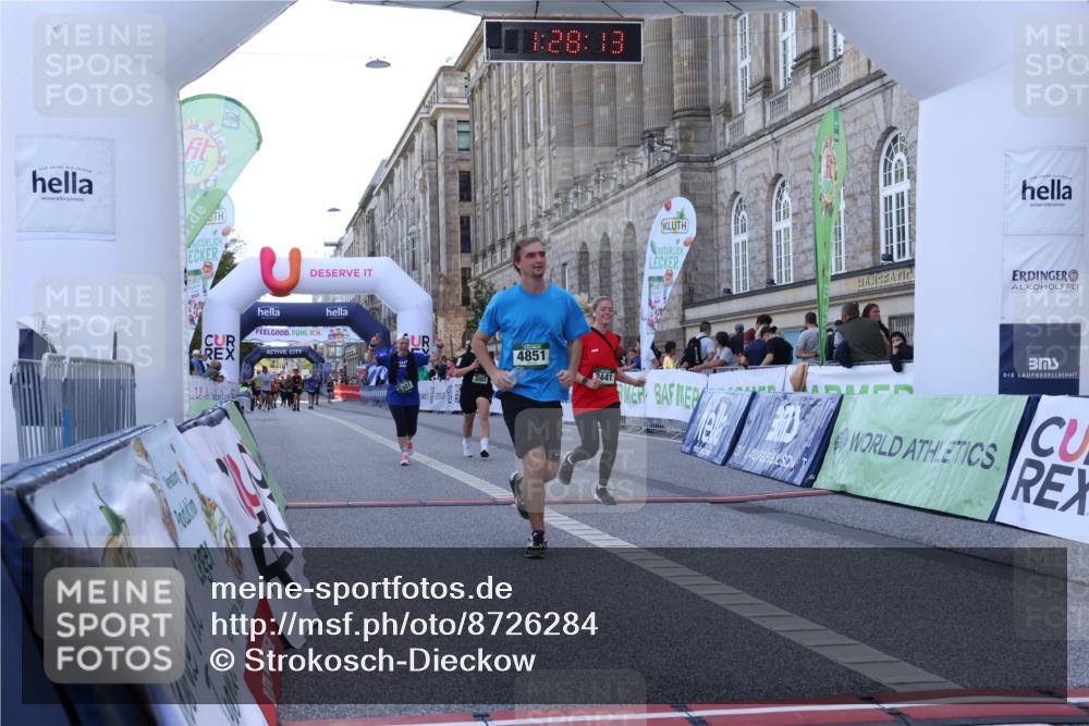 07.09.2025 - BARMER Alsterlauf Strokosch-Dieckow http://msf.ph/oto/8726284 07.09.2025 10:28:11 Ziel 2441, 3003, 4851, 6301 meine-sportfotos.de