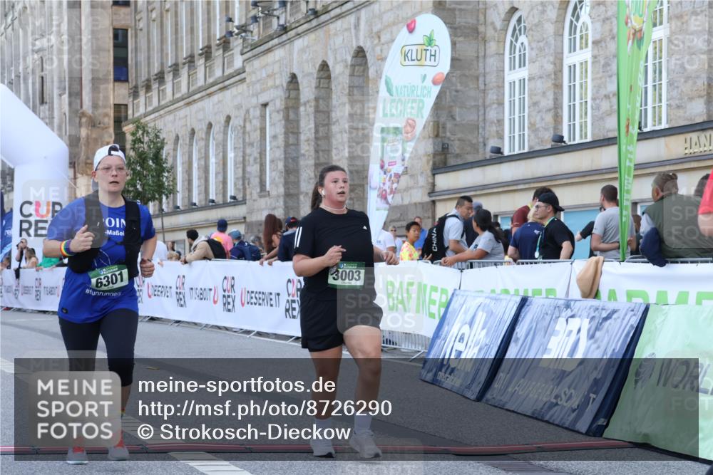 07.09.2025 - BARMER Alsterlauf Strokosch-Dieckow http://msf.ph/oto/8726290 07.09.2025 10:28:13 Ziel 2441, 3003, 4851, 6301 meine-sportfotos.de