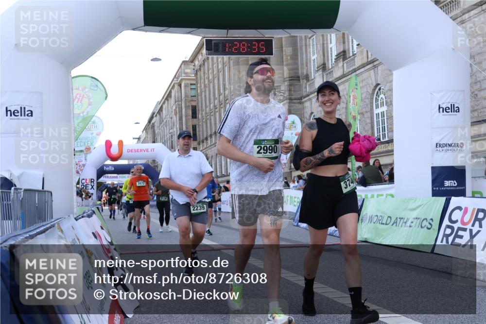 07.09.2025 - BARMER Alsterlauf Strokosch-Dieckow http://msf.ph/oto/8726308 07.09.2025 10:28:33 Ziel 2135, 2136, 2239, 2990, 3746, 3872, 4994, 5097, 5098 meine-sportfotos.de