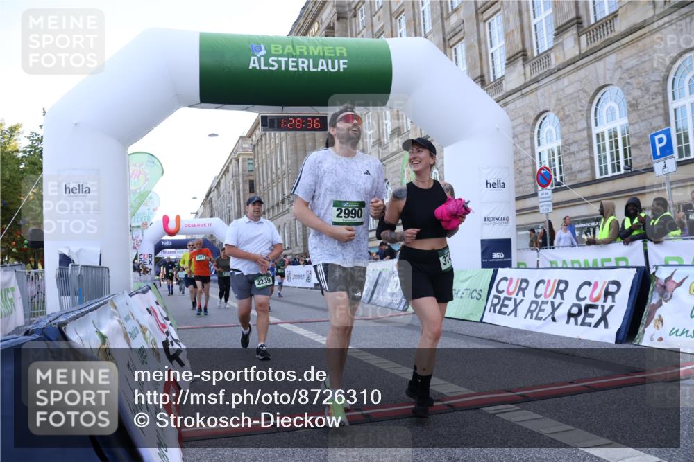 07.09.2025 - BARMER Alsterlauf Strokosch-Dieckow http://msf.ph/oto/8726310 07.09.2025 10:28:34 Ziel 2135, 2136, 2239, 2990, 3746, 3872, 4994, 5097, 5098 meine-sportfotos.de