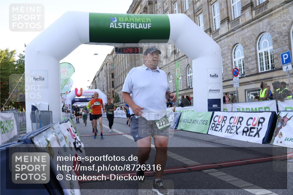 07.09.2025 - BARMER Alsterlauf Strokosch-Dieckow http://msf.ph/oto/8726316 07.09.2025 10:28:35 Ziel 2135, 2136, 2239, 2990, 3746, 3872, 4994, 5097, 5098, 5275, 5276 meine-sportfotos.de