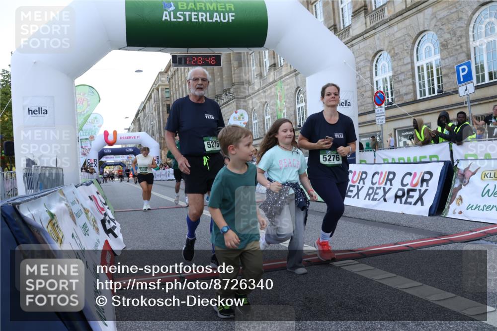 07.09.2025 - BARMER Alsterlauf Strokosch-Dieckow http://msf.ph/oto/8726340 07.09.2025 10:28:44 Ziel 5275, 5276, 5668, 5669, 6224 meine-sportfotos.de