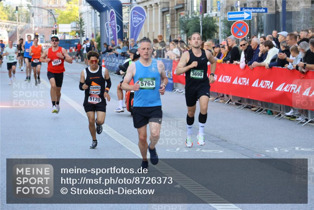 07.09.2025 - BARMER Alsterlauf Strokosch-Dieckow http://msf.ph/oto/8726373 07.09.2025 09:42:21 Ziel 2111, 2231, 3074, 3079, 3561, 4042, 4303, 4594, 5118, 5213, 5356, 5906, 6253, 6297, 6335, 8265, 8408 meine-sportfotos.de