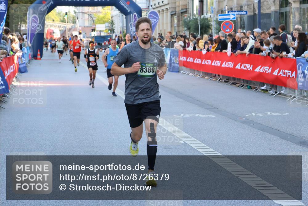 07.09.2025 - BARMER Alsterlauf Strokosch-Dieckow http://msf.ph/oto/8726379 07.09.2025 09:42:18 Ziel 2799, 2871, 3074, 3079, 3561, 4042, 5118, 5356, 5906, 6253, 6297, 6335, 8265, 8408 meine-sportfotos.de