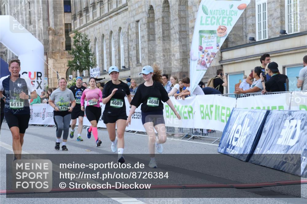 07.09.2025 - BARMER Alsterlauf Strokosch-Dieckow http://msf.ph/oto/8726384 07.09.2025 10:29:07 Ziel 2052, 2485, 2714, 4688, 4689, 5222, 5755, 6111, 6112 meine-sportfotos.de