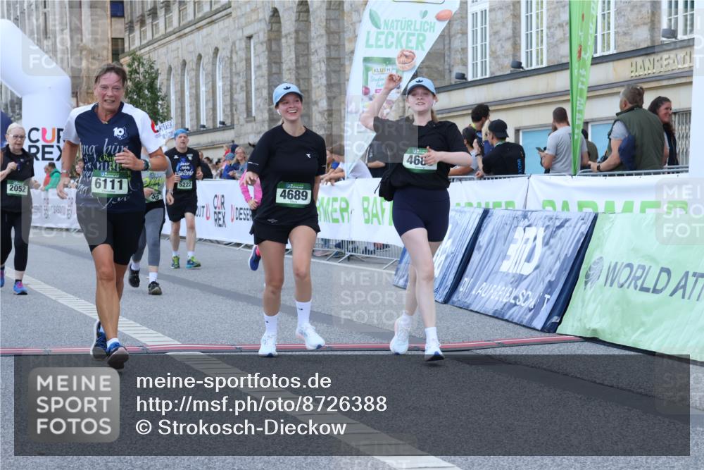 07.09.2025 - BARMER Alsterlauf Strokosch-Dieckow http://msf.ph/oto/8726388 07.09.2025 10:29:08 Ziel 2052, 2485, 2714, 4688, 4689, 5222, 5755, 6111, 6112 meine-sportfotos.de