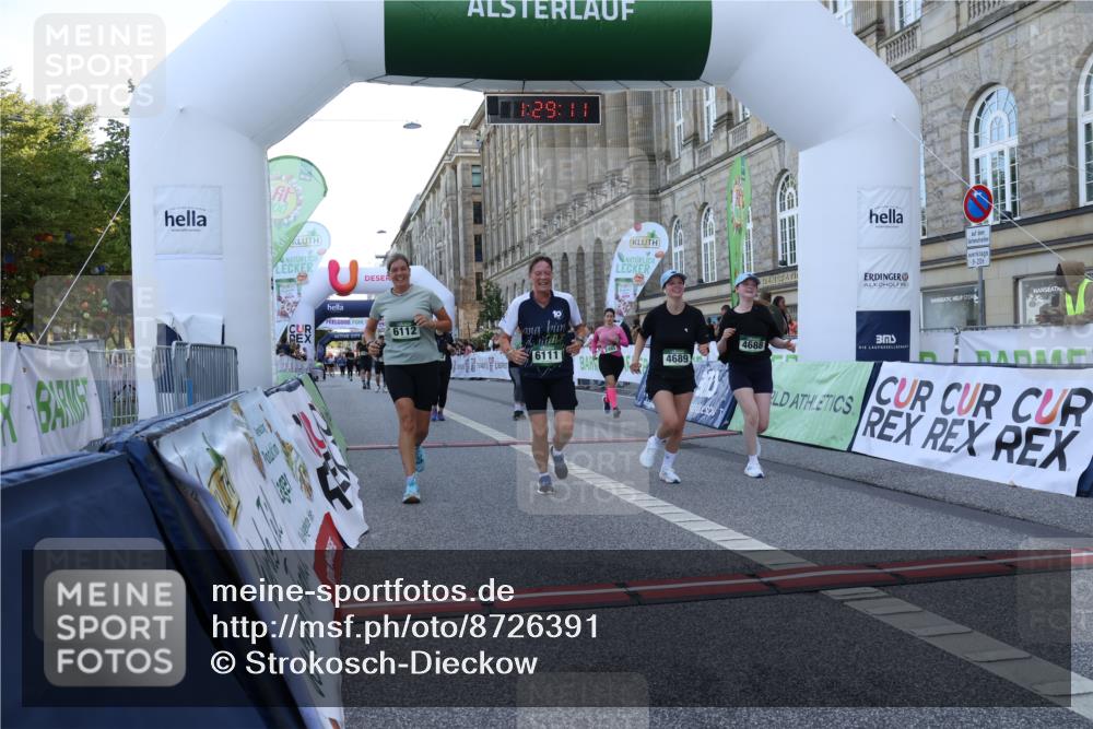 07.09.2025 - BARMER Alsterlauf Strokosch-Dieckow http://msf.ph/oto/8726391 07.09.2025 10:29:09 Ziel 2052, 2485, 2714, 4688, 4689, 5222, 5755, 5985, 6111, 6112 meine-sportfotos.de