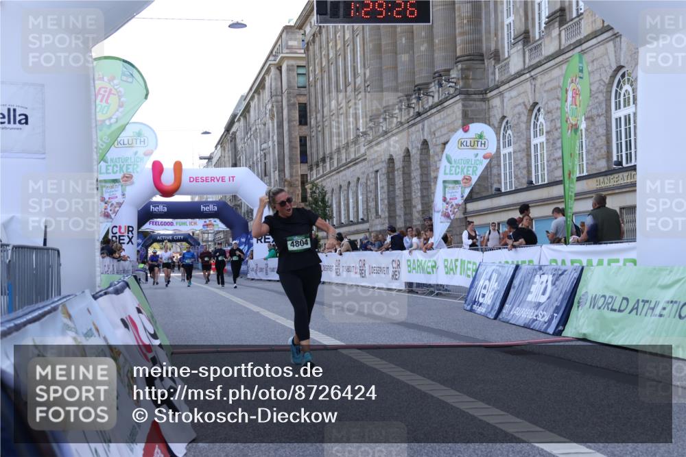 07.09.2025 - BARMER Alsterlauf Strokosch-Dieckow http://msf.ph/oto/8726424 07.09.2025 10:29:24 Ziel 3457, 3560, 4804 meine-sportfotos.de