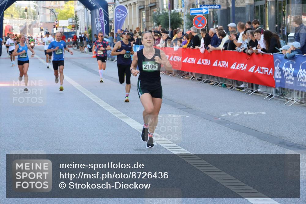 07.09.2025 - BARMER Alsterlauf Strokosch-Dieckow http://msf.ph/oto/8726436 07.09.2025 09:41:57 Ziel 3690, 3924, 4652, 5120, 5763, 8025, 8389 meine-sportfotos.de