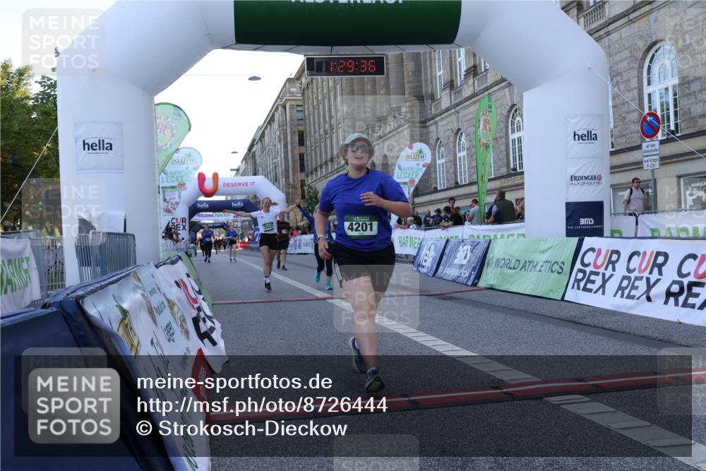 07.09.2025 - BARMER Alsterlauf Strokosch-Dieckow http://msf.ph/oto/8726444 07.09.2025 10:29:35 Ziel 3457, 3495, 3542, 3553, 3560, 4201 meine-sportfotos.de