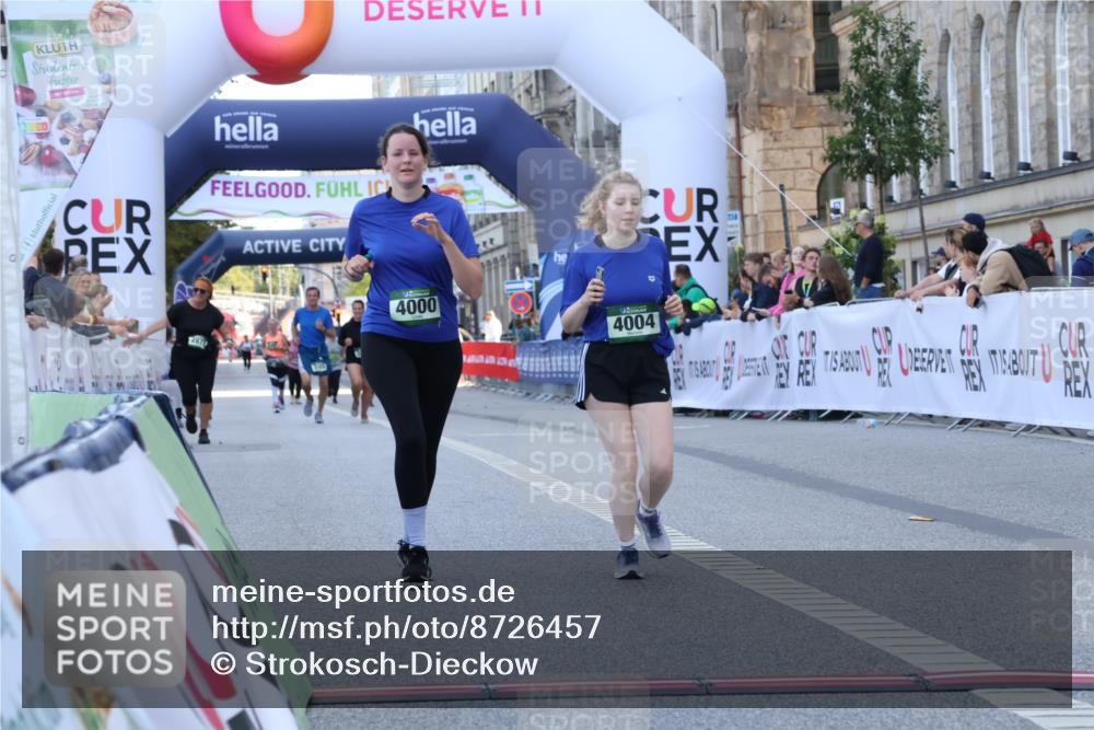 07.09.2025 - BARMER Alsterlauf Strokosch-Dieckow http://msf.ph/oto/8726457 07.09.2025 10:29:41 Ziel 3495, 3542, 3553, 4000, 4004 meine-sportfotos.de
