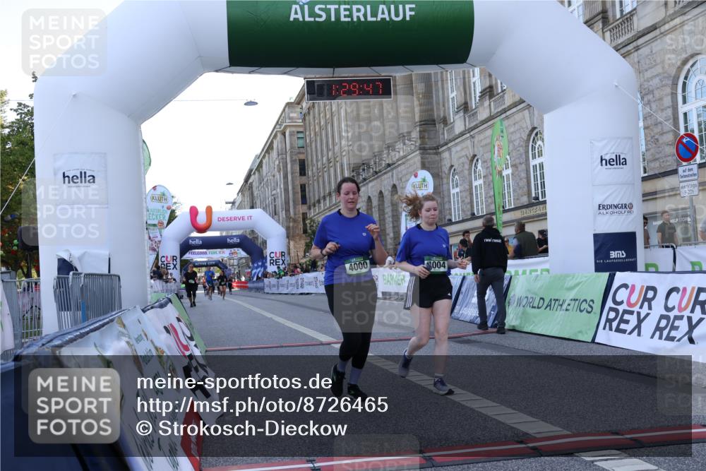 07.09.2025 - BARMER Alsterlauf Strokosch-Dieckow http://msf.ph/oto/8726465 07.09.2025 10:29:45 Ziel 2877, 3495, 4000, 4004 meine-sportfotos.de