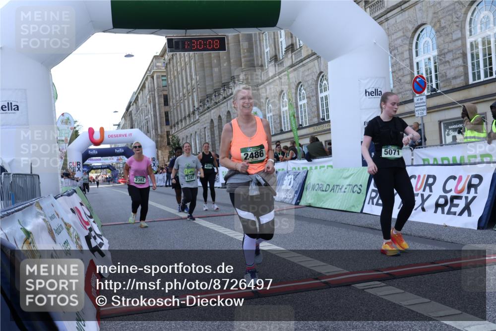07.09.2025 - BARMER Alsterlauf Strokosch-Dieckow http://msf.ph/oto/8726497 07.09.2025 10:30:06 Ziel 2382, 2486, 3287, 4584, 5071, 6087 meine-sportfotos.de