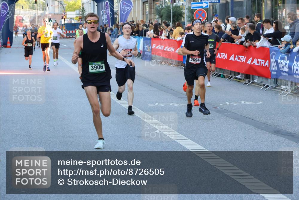 07.09.2025 - BARMER Alsterlauf Strokosch-Dieckow http://msf.ph/oto/8726505 07.09.2025 09:41:39 Ziel 2106, 2250, 3405, 4687, 5583, 5828, 6013, 6066, 8358 meine-sportfotos.de