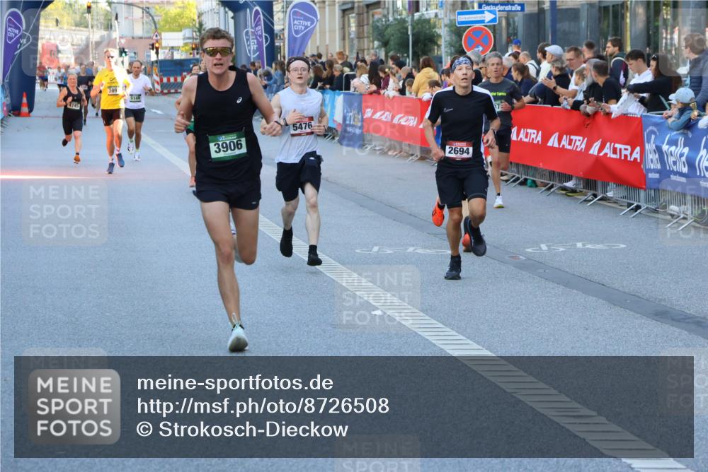 07.09.2025 - BARMER Alsterlauf Strokosch-Dieckow http://msf.ph/oto/8726508 07.09.2025 09:41:39 Ziel 2106, 2250, 3405, 4687, 5583, 5828, 6013, 6066, 8358 meine-sportfotos.de