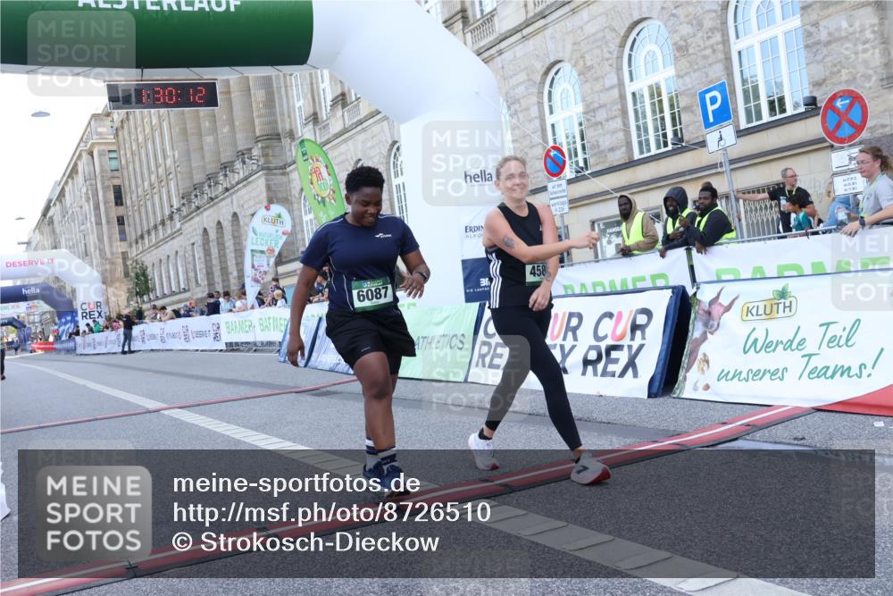 07.09.2025 - BARMER Alsterlauf Strokosch-Dieckow http://msf.ph/oto/8726510 07.09.2025 10:30:10 Ziel 2382, 3287, 4584, 6087 meine-sportfotos.de