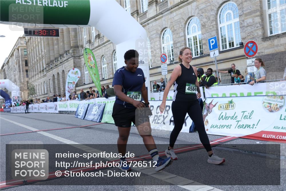07.09.2025 - BARMER Alsterlauf Strokosch-Dieckow http://msf.ph/oto/8726512 07.09.2025 10:30:11 Ziel 2215, 2382, 3287, 4584, 6087 meine-sportfotos.de