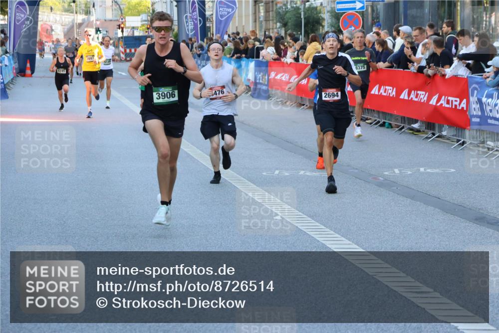 07.09.2025 - BARMER Alsterlauf Strokosch-Dieckow http://msf.ph/oto/8726514 07.09.2025 09:41:39 Ziel 2106, 2250, 3405, 4687, 5583, 5828, 6013, 6066, 8358 meine-sportfotos.de