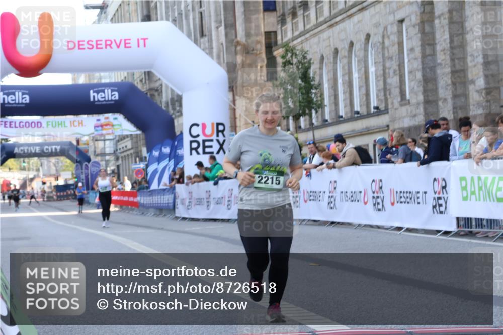 07.09.2025 - BARMER Alsterlauf Strokosch-Dieckow http://msf.ph/oto/8726518 07.09.2025 10:30:16 Ziel 2215 meine-sportfotos.de