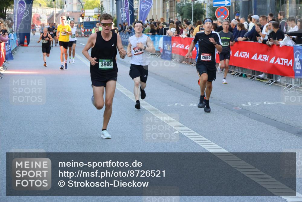 07.09.2025 - BARMER Alsterlauf Strokosch-Dieckow http://msf.ph/oto/8726521 07.09.2025 09:41:39 Ziel 2106, 2250, 3405, 4687, 5583, 5828, 6013, 6066, 8358 meine-sportfotos.de