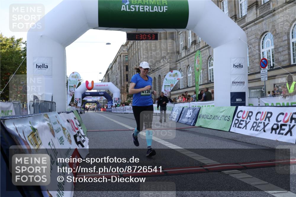07.09.2025 - BARMER Alsterlauf Strokosch-Dieckow http://msf.ph/oto/8726541 07.09.2025 10:30:51 Ziel 4126 meine-sportfotos.de