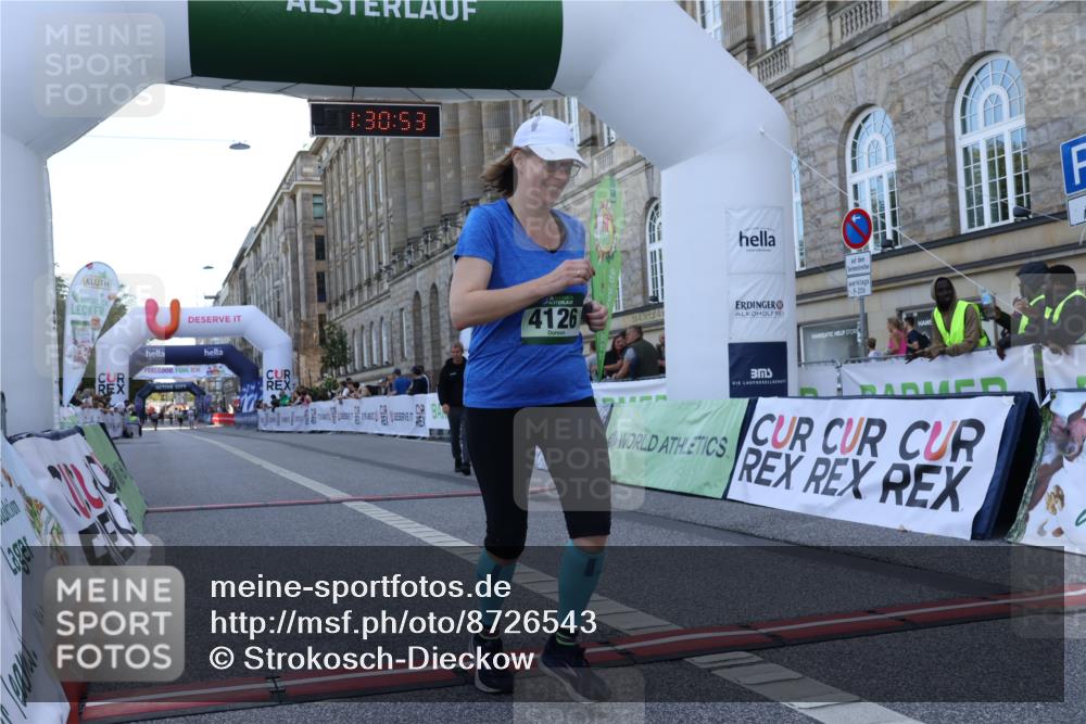 07.09.2025 - BARMER Alsterlauf Strokosch-Dieckow http://msf.ph/oto/8726543 07.09.2025 10:30:51 Ziel 4126 meine-sportfotos.de