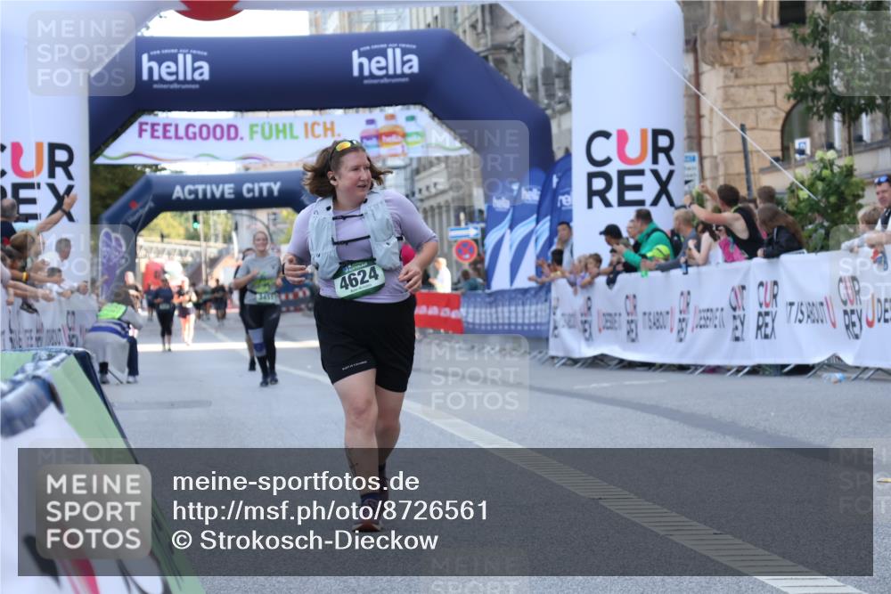 07.09.2025 - BARMER Alsterlauf Strokosch-Dieckow http://msf.ph/oto/8726561 07.09.2025 10:31:24 Ziel 4624 meine-sportfotos.de