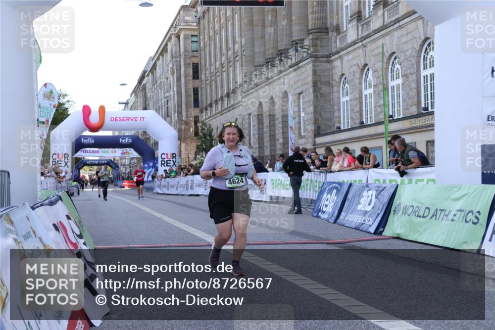 07.09.2025 - BARMER Alsterlauf Strokosch-Dieckow http://msf.ph/oto/8726567 07.09.2025 10:31:28 Ziel 4624 meine-sportfotos.de
