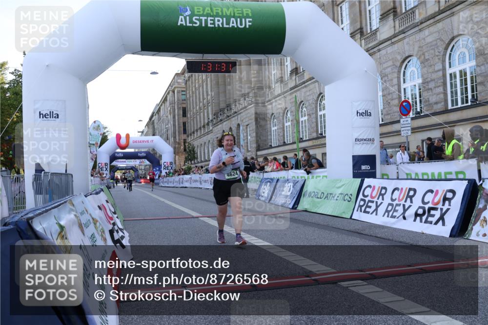 07.09.2025 - BARMER Alsterlauf Strokosch-Dieckow http://msf.ph/oto/8726568 07.09.2025 10:31:29 Ziel 4624 meine-sportfotos.de