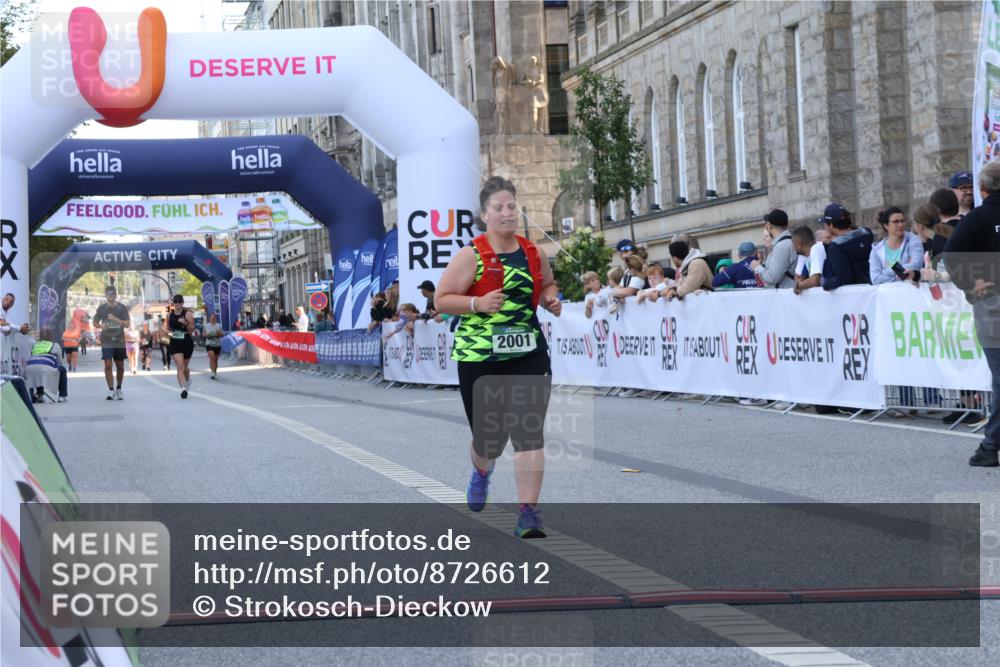 07.09.2025 - BARMER Alsterlauf Strokosch-Dieckow http://msf.ph/oto/8726612 07.09.2025 10:32:08 Ziel 2001 meine-sportfotos.de