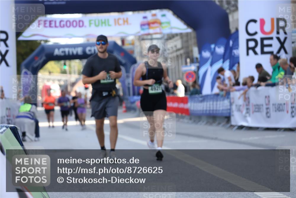 07.09.2025 - BARMER Alsterlauf Strokosch-Dieckow http://msf.ph/oto/8726625 07.09.2025 10:32:17 Ziel  meine-sportfotos.de