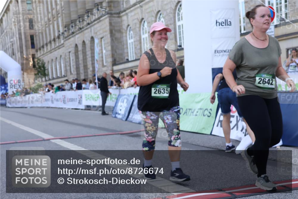 07.09.2025 - BARMER Alsterlauf Strokosch-Dieckow http://msf.ph/oto/8726674 07.09.2025 10:32:52 Ziel 1145, 2635, 3307 meine-sportfotos.de