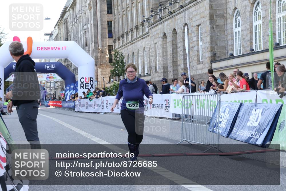 07.09.2025 - BARMER Alsterlauf Strokosch-Dieckow http://msf.ph/oto/8726685 07.09.2025 10:33:20 Ziel 4222 meine-sportfotos.de