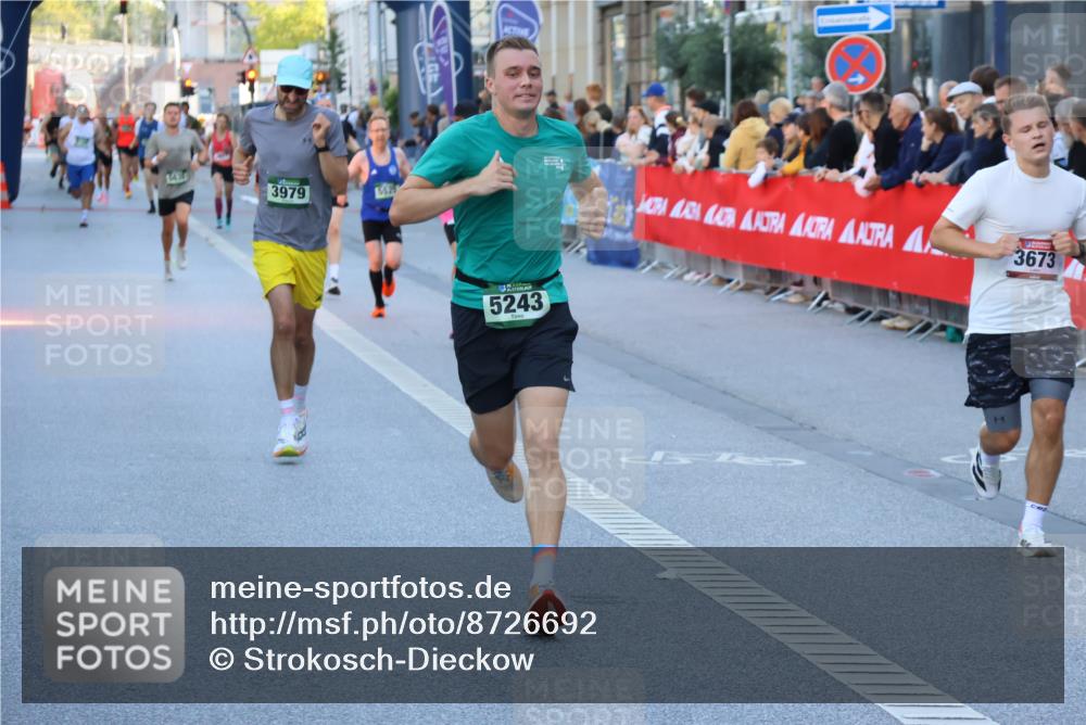07.09.2025 - BARMER Alsterlauf Strokosch-Dieckow http://msf.ph/oto/8726692 07.09.2025 09:40:39 Ziel 2583, 3516, 3852, 4305, 4307, 4498, 5210, 5392, 5528, 6307, 8232, 8424, 8435, 8455 meine-sportfotos.de