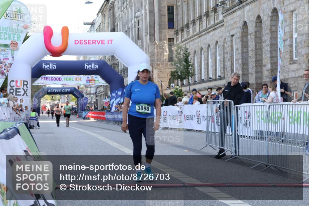07.09.2025 - BARMER Alsterlauf Strokosch-Dieckow http://msf.ph/oto/8726703 07.09.2025 10:33:55 Ziel 3898 meine-sportfotos.de