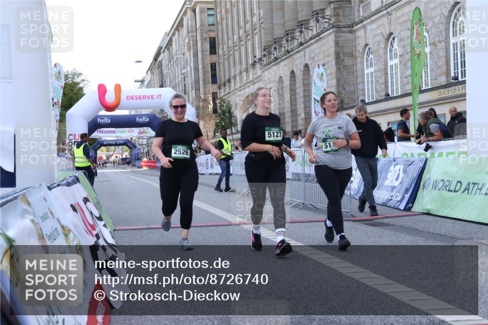 07.09.2025 - BARMER Alsterlauf Strokosch-Dieckow http://msf.ph/oto/8726740 07.09.2025 10:34:51 Ziel 2526, 5124, 5127 meine-sportfotos.de