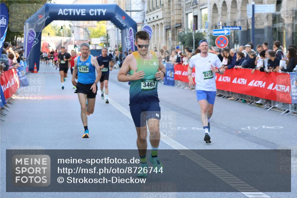 07.09.2025 - BARMER Alsterlauf Strokosch-Dieckow http://msf.ph/oto/8726744 07.09.2025 09:40:23 Ziel 2017, 2358, 2677, 3296, 3673, 3979, 4005, 5143, 5243, 5392, 5525, 5528, 5635, 6104, 6307, 8424, 8455 meine-sportfotos.de