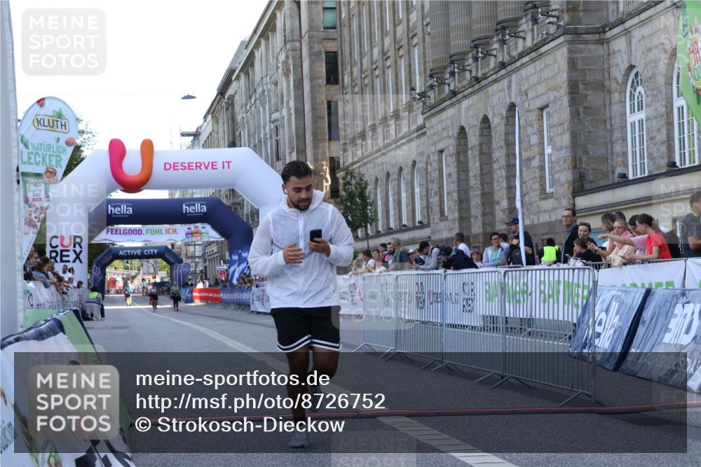 07.09.2025 - BARMER Alsterlauf Strokosch-Dieckow http://msf.ph/oto/8726752 07.09.2025 10:35:25 Ziel  meine-sportfotos.de
