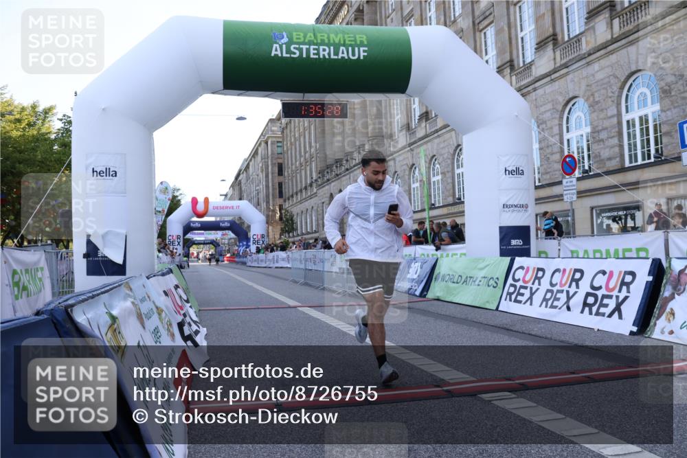 07.09.2025 - BARMER Alsterlauf Strokosch-Dieckow http://msf.ph/oto/8726755 07.09.2025 10:35:26 Ziel  meine-sportfotos.de