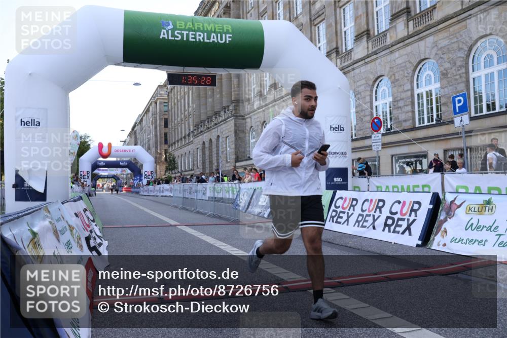 07.09.2025 - BARMER Alsterlauf Strokosch-Dieckow http://msf.ph/oto/8726756 07.09.2025 10:35:26 Ziel  meine-sportfotos.de