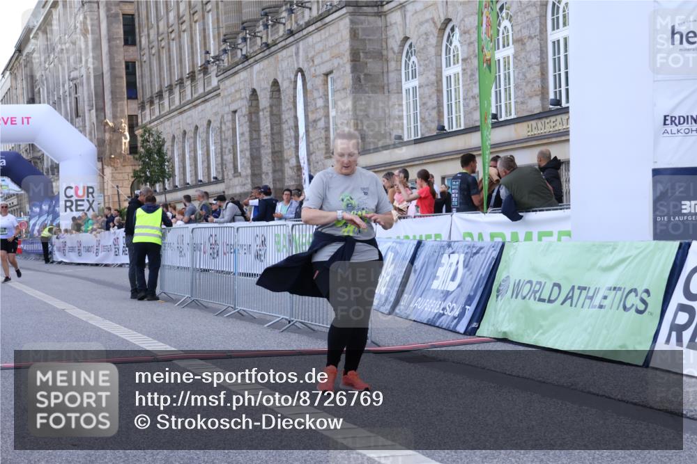 07.09.2025 - BARMER Alsterlauf Strokosch-Dieckow http://msf.ph/oto/8726769 07.09.2025 10:35:57 Ziel 3995, 4770 meine-sportfotos.de