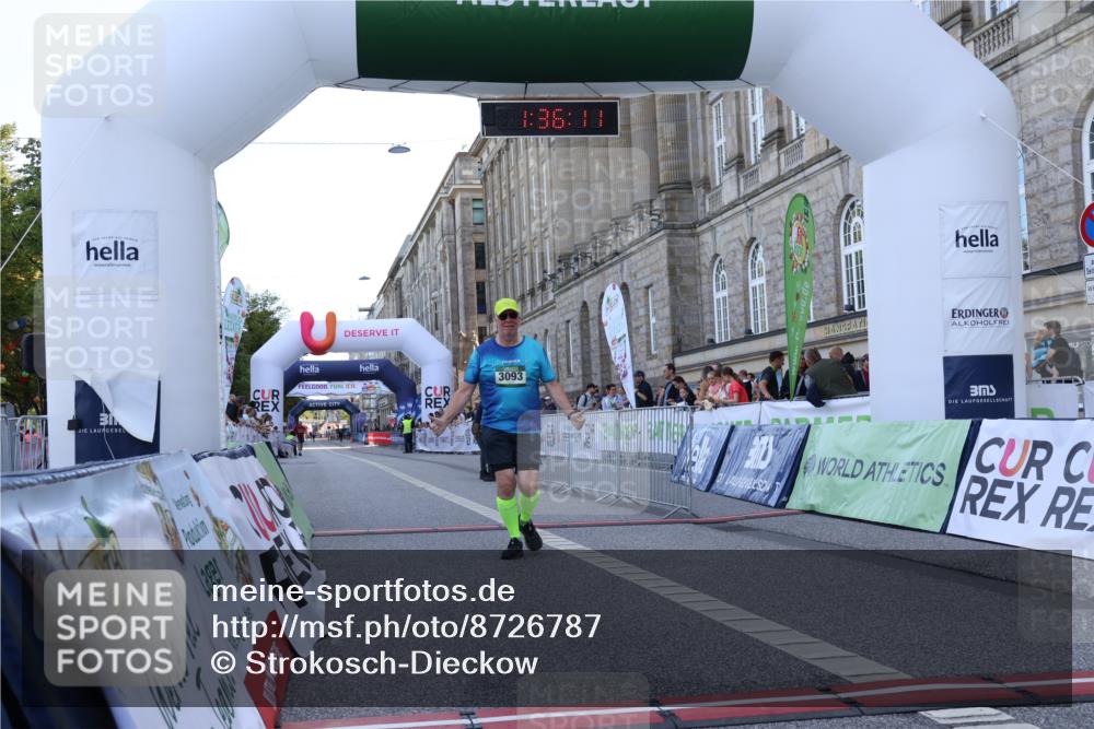 07.09.2025 - BARMER Alsterlauf Strokosch-Dieckow http://msf.ph/oto/8726787 07.09.2025 10:36:09 Ziel 3093, 4069 meine-sportfotos.de