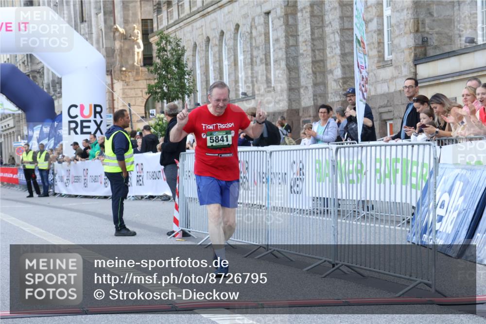 07.09.2025 - BARMER Alsterlauf Strokosch-Dieckow http://msf.ph/oto/8726795 07.09.2025 10:36:33 Ziel 5841 meine-sportfotos.de