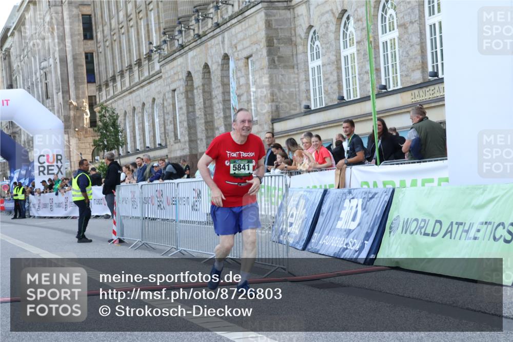 07.09.2025 - BARMER Alsterlauf Strokosch-Dieckow http://msf.ph/oto/8726803 07.09.2025 10:36:35 Ziel 5841 meine-sportfotos.de