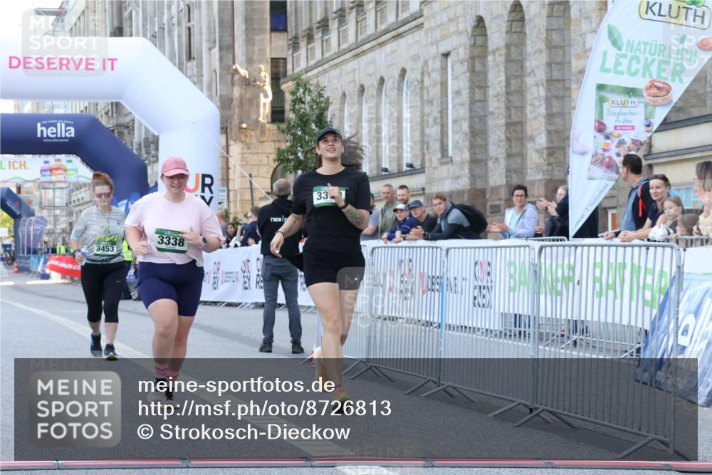 07.09.2025 - BARMER Alsterlauf Strokosch-Dieckow http://msf.ph/oto/8726813 07.09.2025 10:37:30 Ziel 3338, 3339, 3453 meine-sportfotos.de