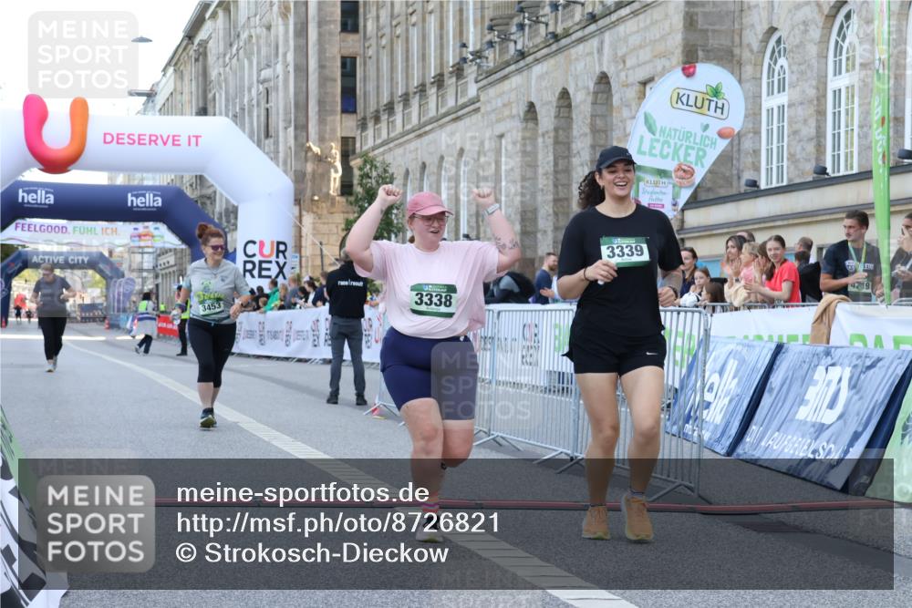 07.09.2025 - BARMER Alsterlauf Strokosch-Dieckow http://msf.ph/oto/8726821 07.09.2025 10:37:32 Ziel 3338, 3339, 3453 meine-sportfotos.de