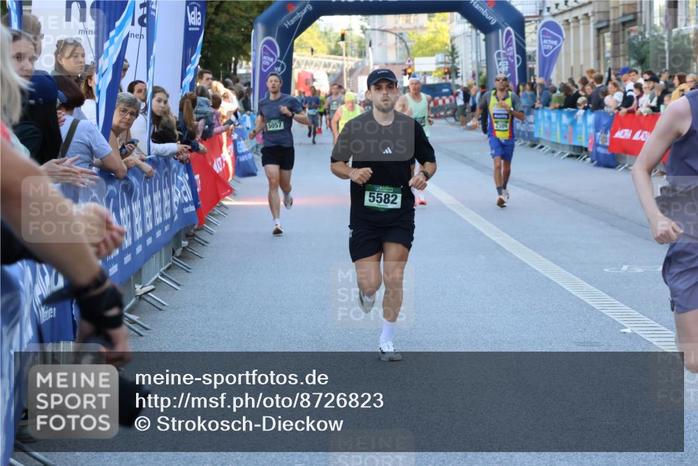 07.09.2025 - BARMER Alsterlauf Strokosch-Dieckow http://msf.ph/oto/8726823 07.09.2025 09:39:54 Ziel 2680, 3467, 3669, 4645, 4747, 4916, 5142, 5785, 5980, 6212, 6309, 6315, 8409 meine-sportfotos.de