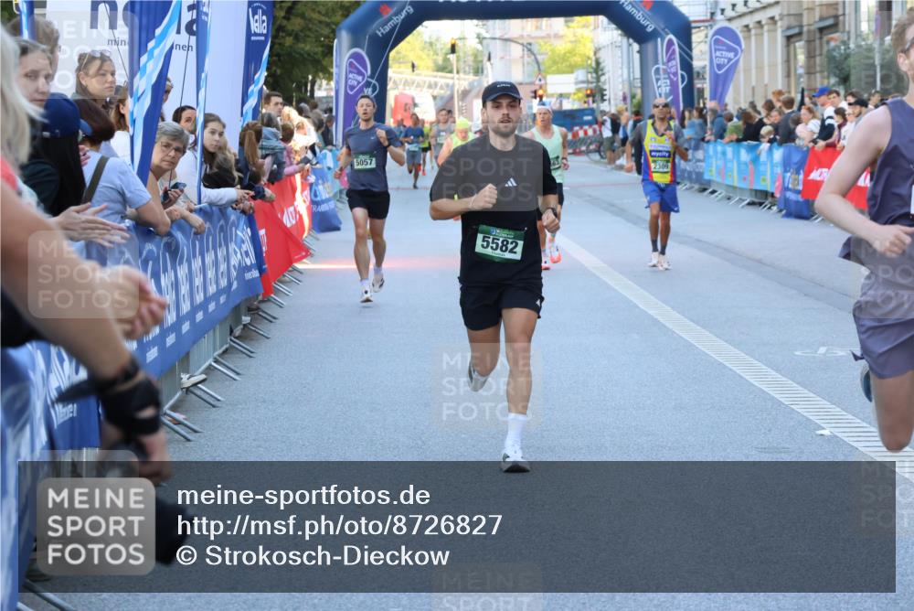 07.09.2025 - BARMER Alsterlauf Strokosch-Dieckow http://msf.ph/oto/8726827 07.09.2025 09:39:54 Ziel 2680, 3467, 3669, 4645, 4747, 4916, 5142, 5785, 5980, 6212, 6309, 6315, 8409 meine-sportfotos.de